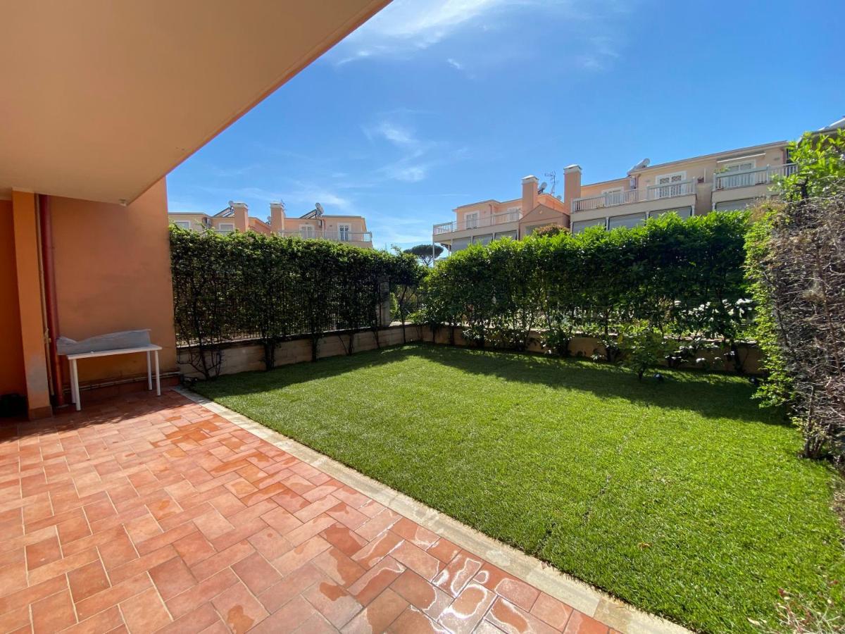 Apartamento Ada'S Garden House Roma Exterior foto