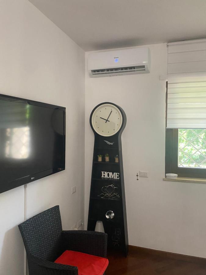 Apartamento Ada'S Garden House Roma Exterior foto